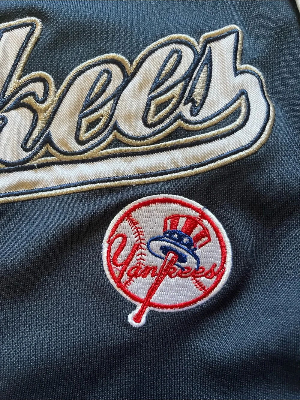 Kids Navy Yankees Baseball Jersey with Script Logo Size 12/14 Large VGC